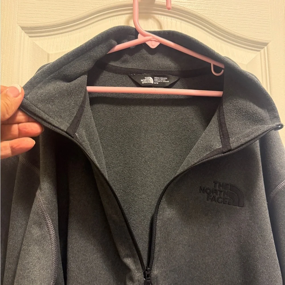 The North Face Black Quarter-Zip Pullover unisex